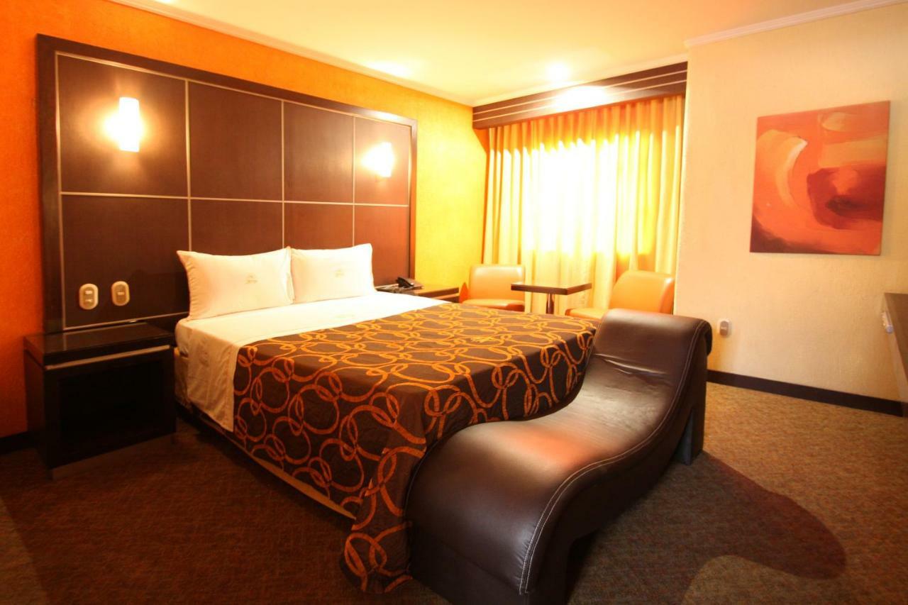 Motel Mirage Guadalajara Bagian luar foto