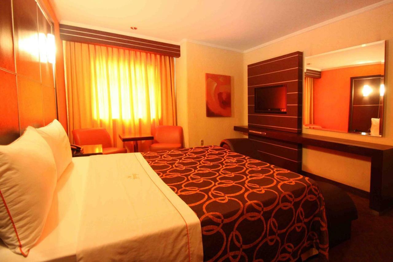 Motel Mirage Guadalajara Bagian luar foto